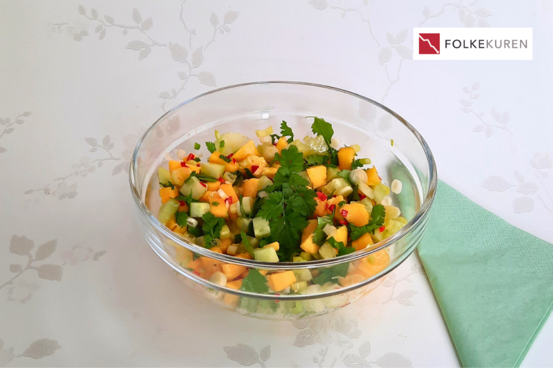 Mangosalat, Folkekuren AS