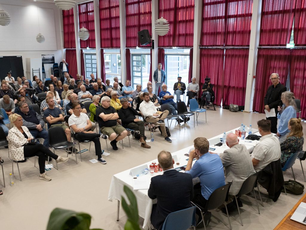 Debatmøde, Skærring skole
