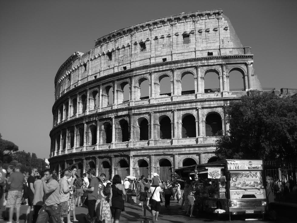 Good Roman Ruins black and white