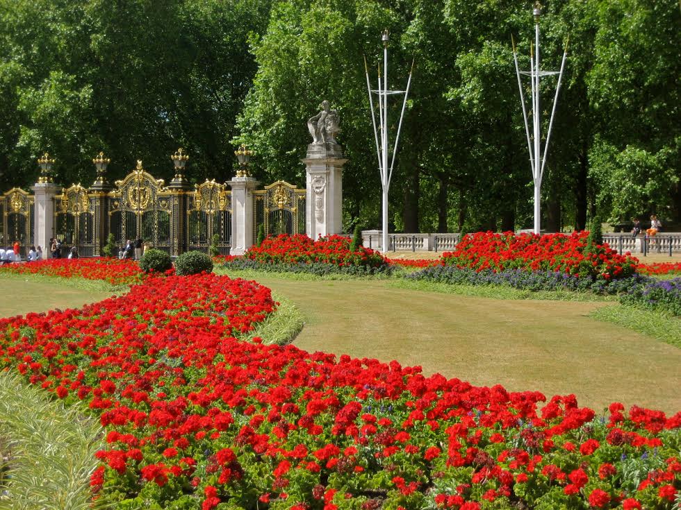 INside London Palace