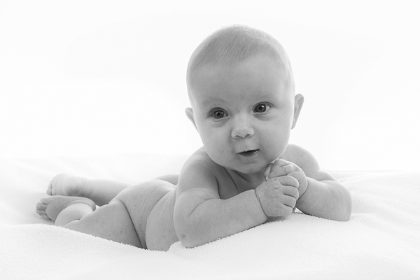 Wonderbaar Babyfotografie:fotoshoot van een baby van 3 maanden in onze PO-92