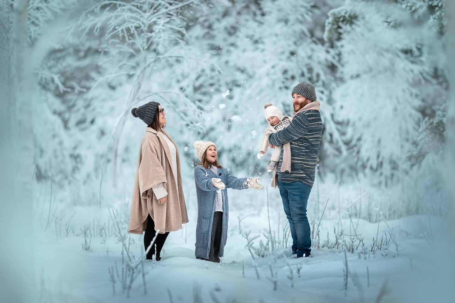 Familjefotografering Vinterfoto barnfotograf Fotograf Maria Lindberg