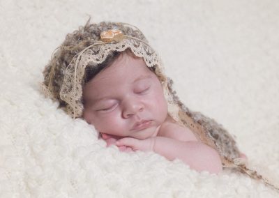 Prachtig slapende baby tijdens newborn fotografie Den Bosch