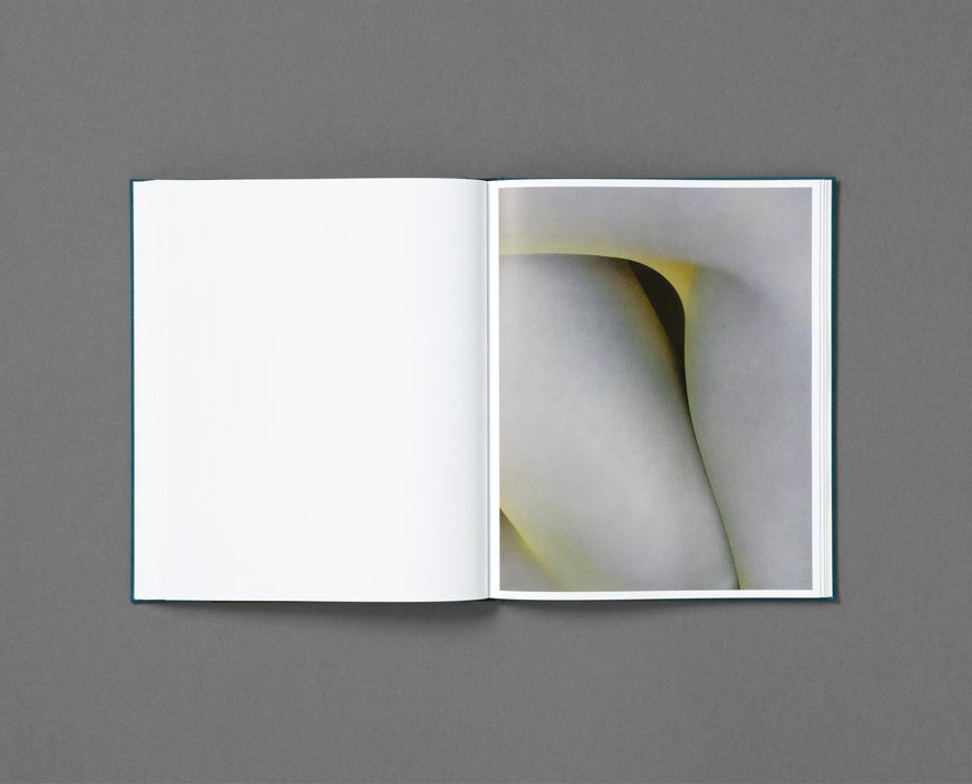 写真集　MATERIAL by JET SWAN Material by Jet Swan | Village. Leeds, UK