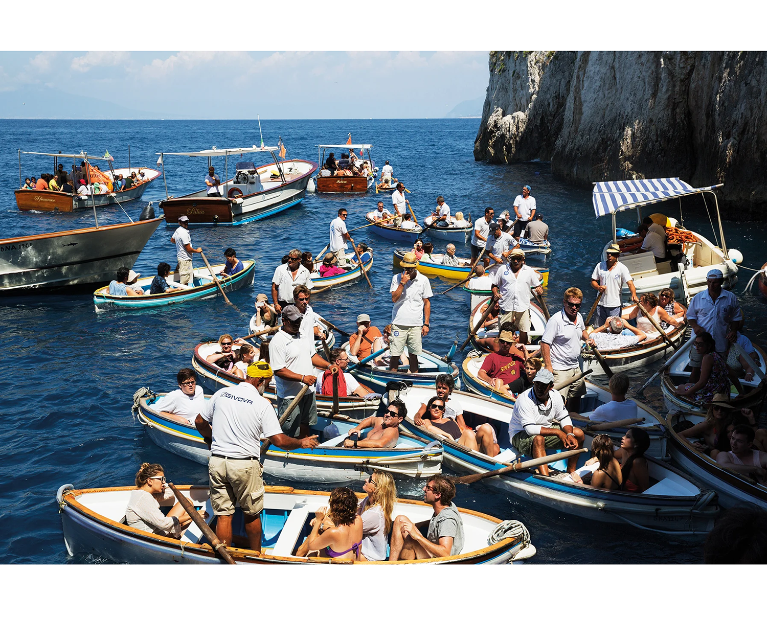 【新品未使用】SMALL WORLD、MARTIN PARR、写真集 Martin Parr 'Small World' (new revised edition) - Fragment
