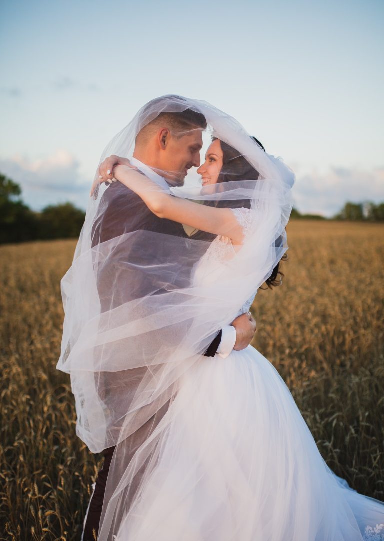 Photo mariage en Belgique dans les champs