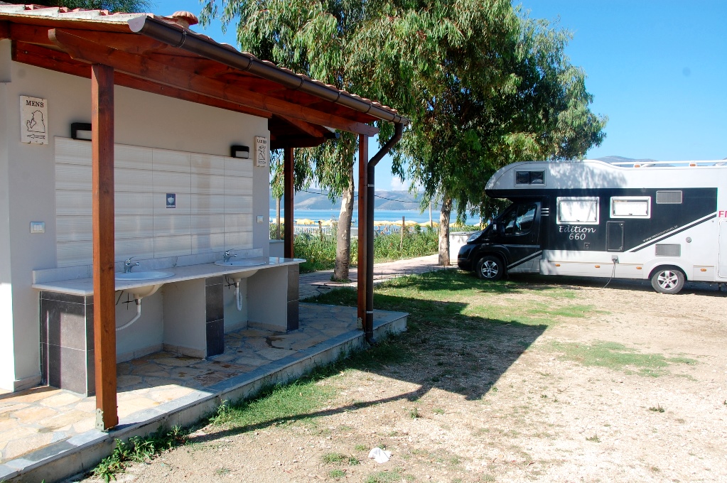 CamperStop Cekodhima och ställplats i Albanien