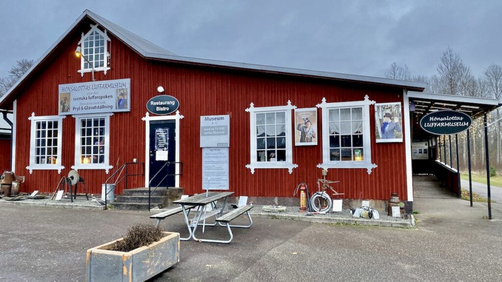 Göra i Glasriket i Småland - Hönsalottas luffarmuseum