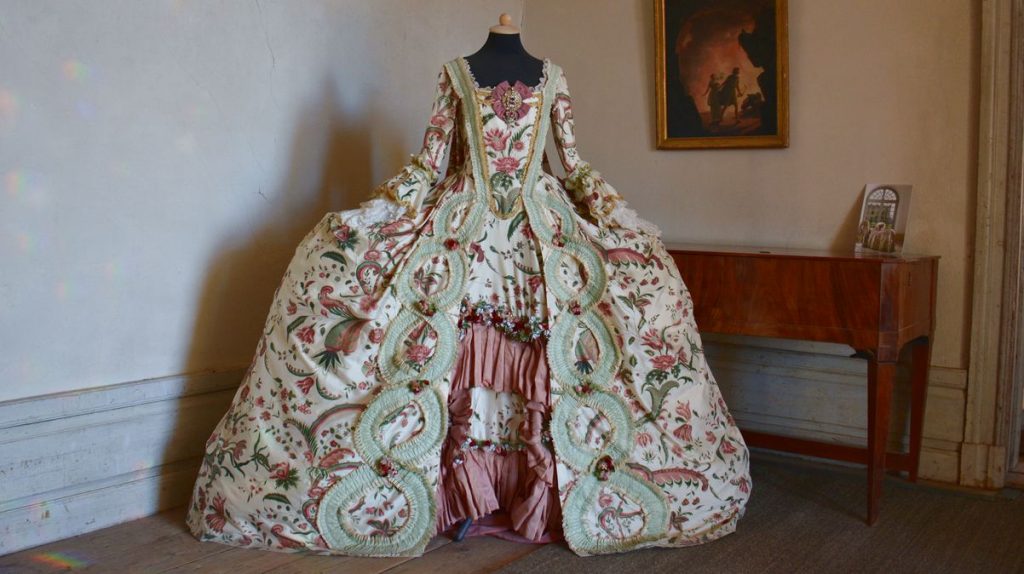 Klänning vid Drottningholms slottsteater