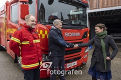 Direktør for TrekantBrand, Jarl Vagn Hansen, Borgmester Stephanie Storbank, og Brandstationsleder Gunnar Melchirosen - Foto: René Lind Gammelmark