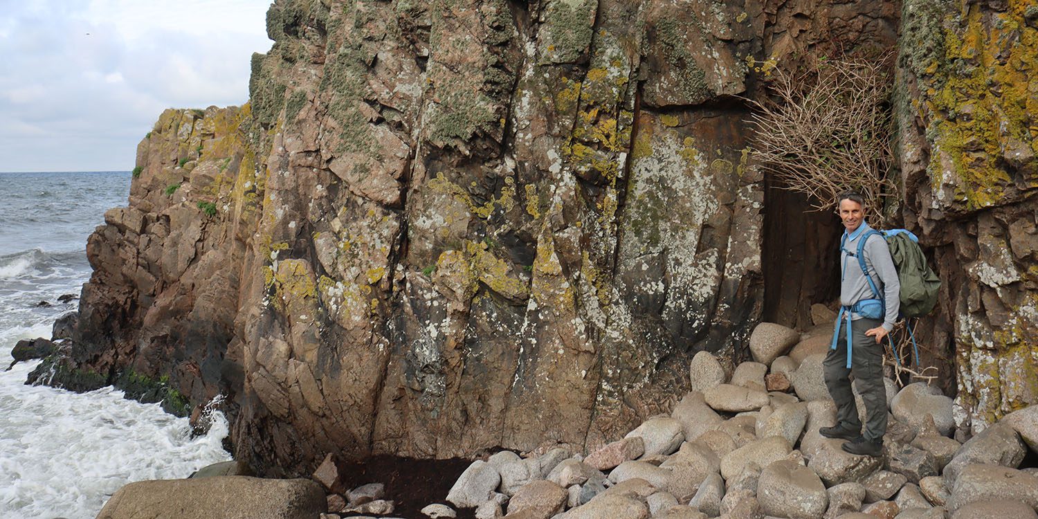 GUIDE Bornholm rundt (121 km) Frie fodspor