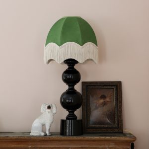 Handsydd lampskärm i parasollmodell