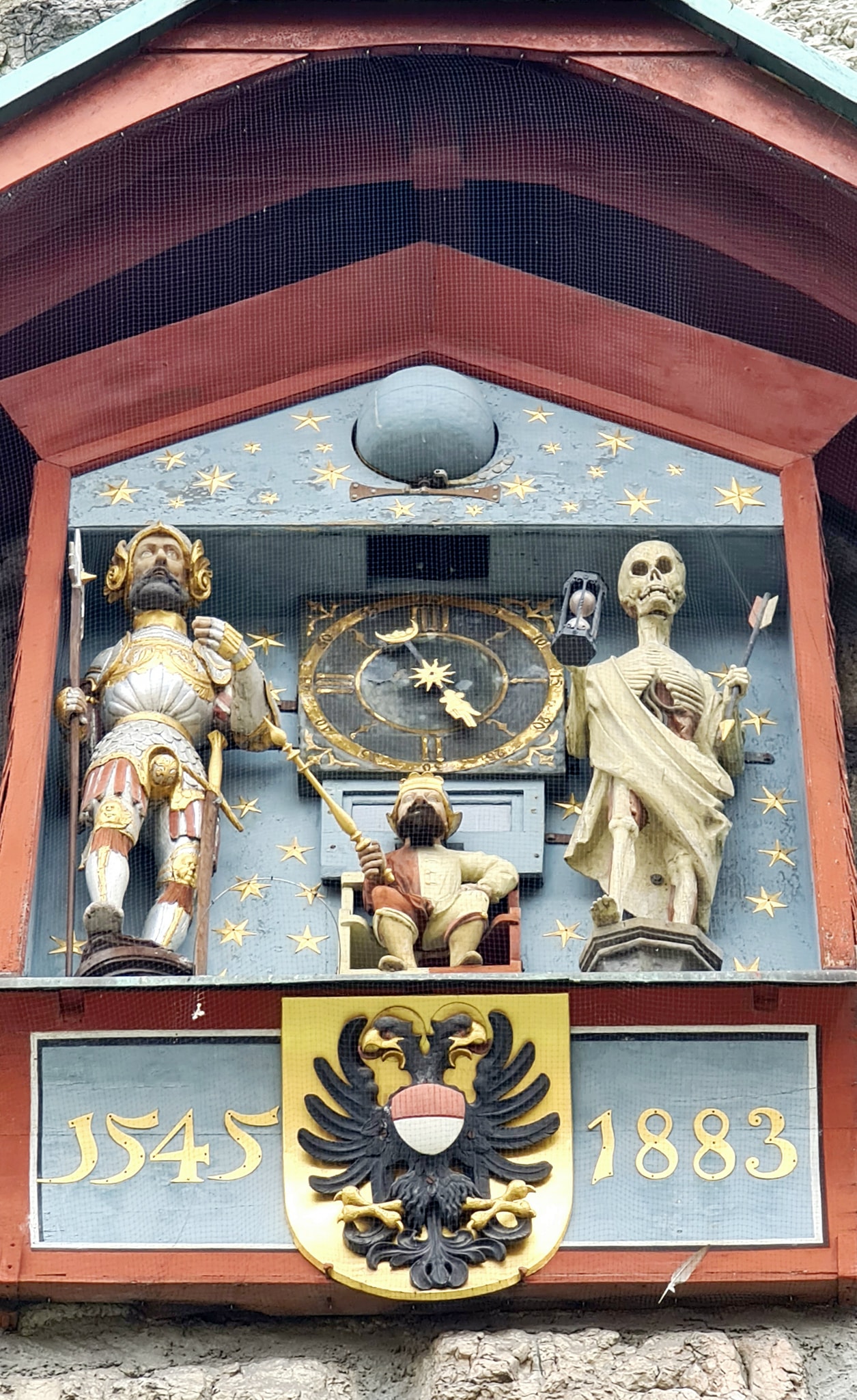 Burning the Böögg in Solothurn (Switzerland) to mark the end of Fasnacht.  Basically a towering inferno packed with fireworks in the middle of the old  town. : r/ali_on_switzerland