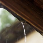 Vandskade udefra - vand trænger ind fra terrasse, ovenlysvindue, altan, tag eller lignende udenfor