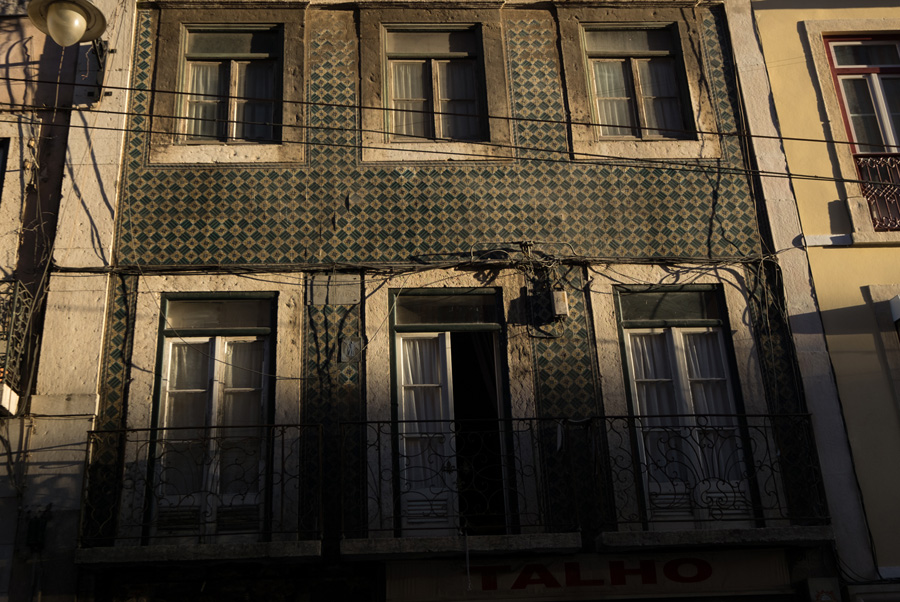 Fuji XT10 with 10-24mm unprocessed RAW file