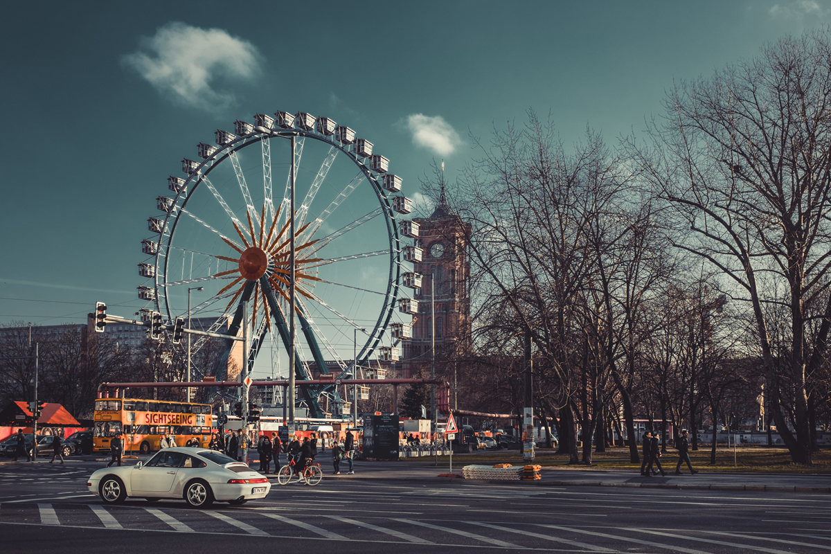 Fuji X100T . 23mm . f/8 . 1/250" . ISO 200