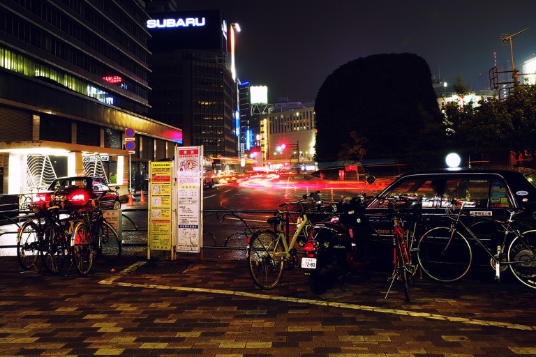 Fujifilm X-T1 + XF 16-55mm WR, @22 mm, F22, ISO 200, 15 sec, tripod. Shinjuku, Tokyo, Japan.