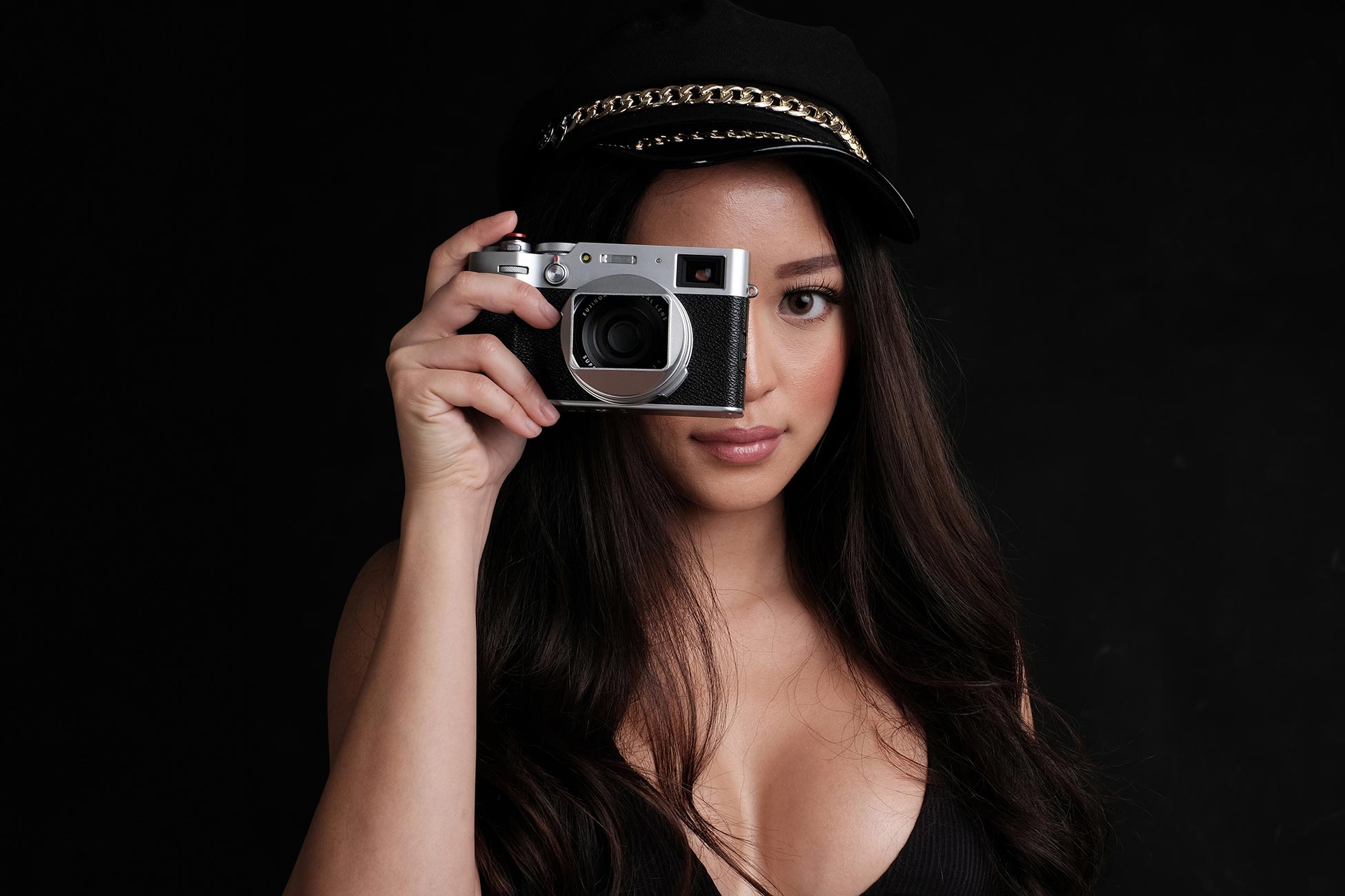 Fujifilm x100V Portrait Photoshoot Behind the Scenes — JULIA