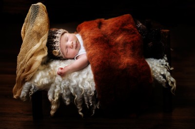Fotografo newborn Saronno
