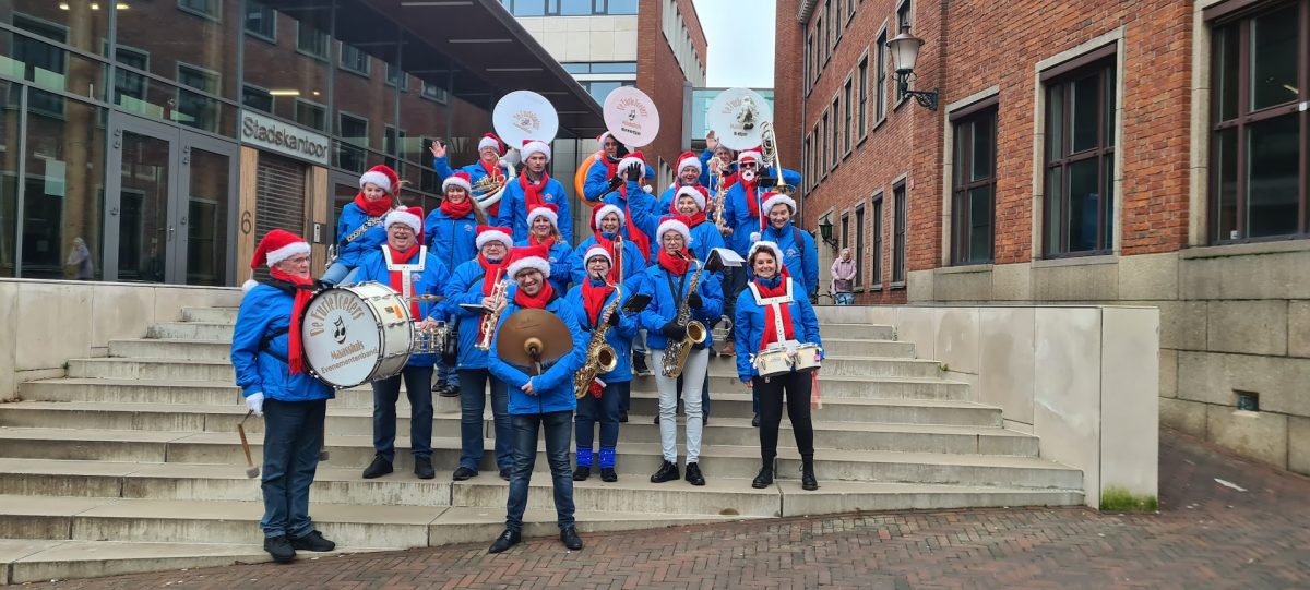 Kerst en Carnaval op 1 dag 2023