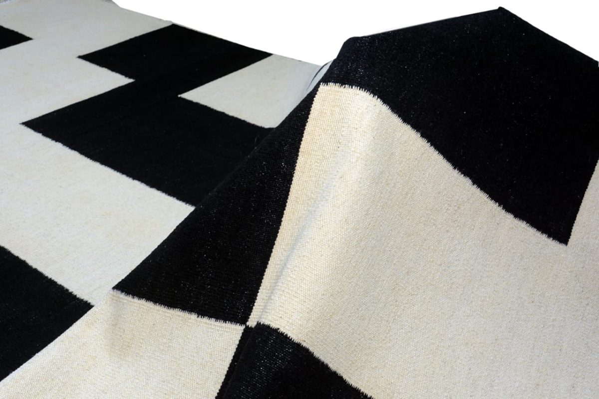 Handmade-Black-And-White-Rug-Kilim