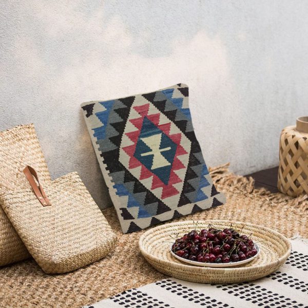 kilim-handwoven-tosca-cushion-cover