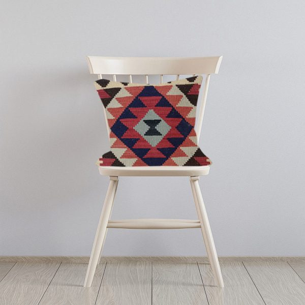 kilim-handwoven-bastille-cushion-cover