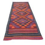 vintage-pine-cone-woolen-rug