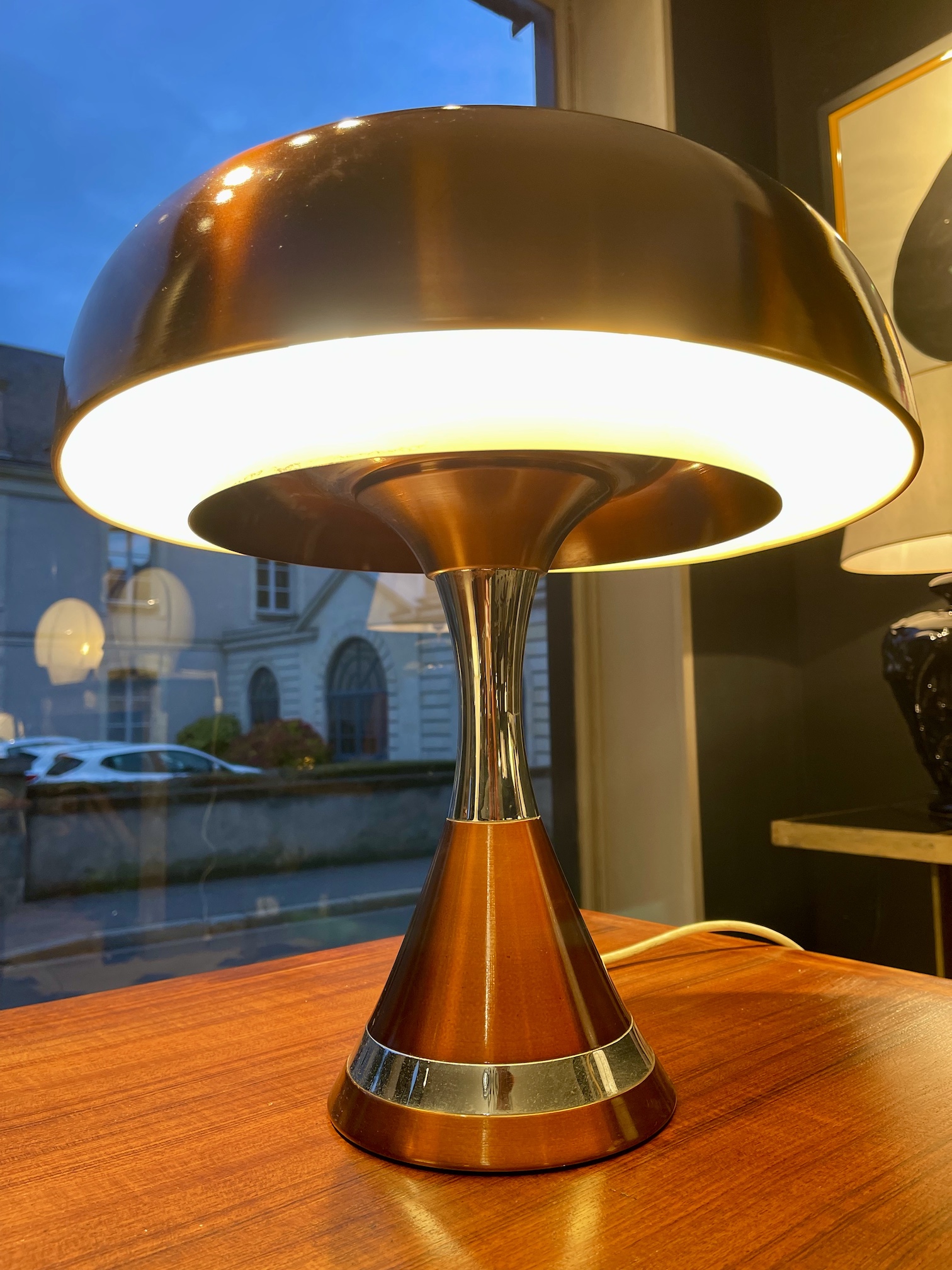 Lampe Guzzini 1 François_DUYK_Tableau_École_Française_19_ème_siècle_Galerie_Zola_001