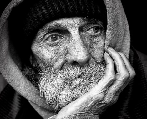 homeless-844213_1280
