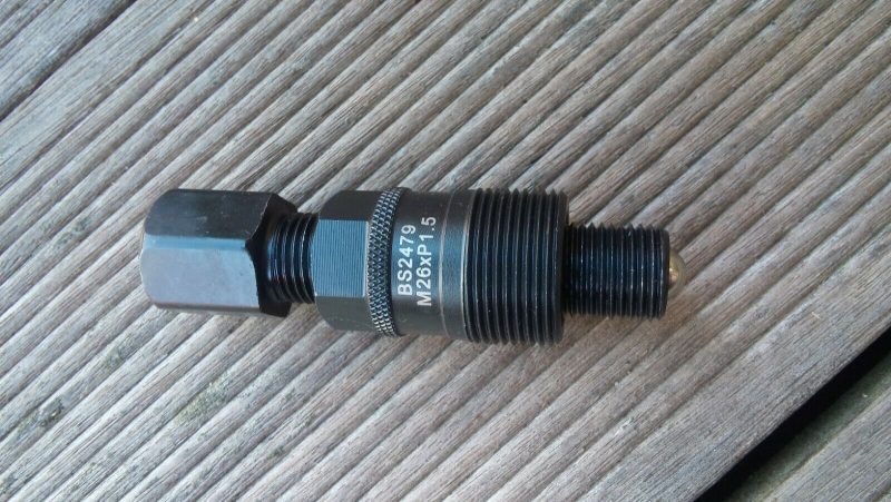 Polradabzieher Abzieher 26x 15 Aussengewinde rechtsHusaberg top Qualitaet 254403879371