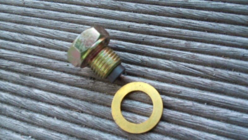 Oelablassschraube Suzuki Cagiva M12x 125 mit Magnet u Dichtscheibe 254530236865