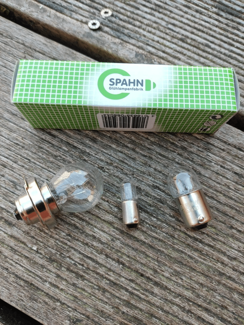 Hercules Prima Lampenset Mofa Scheinwerfer Ruecklicht Birne Licht 266341488757