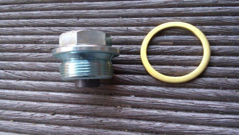 Oelablassschraube M 22x 1 mit Magnet u Dichtscheibe 254530314688