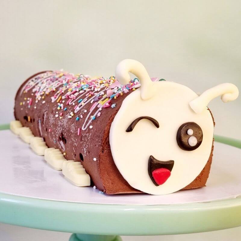 Bruno_caterpillar_ice_cream_cake