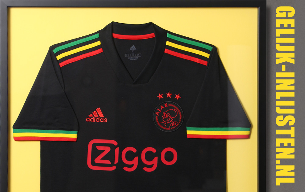 Bob Marley Ajax shirt inlijsten