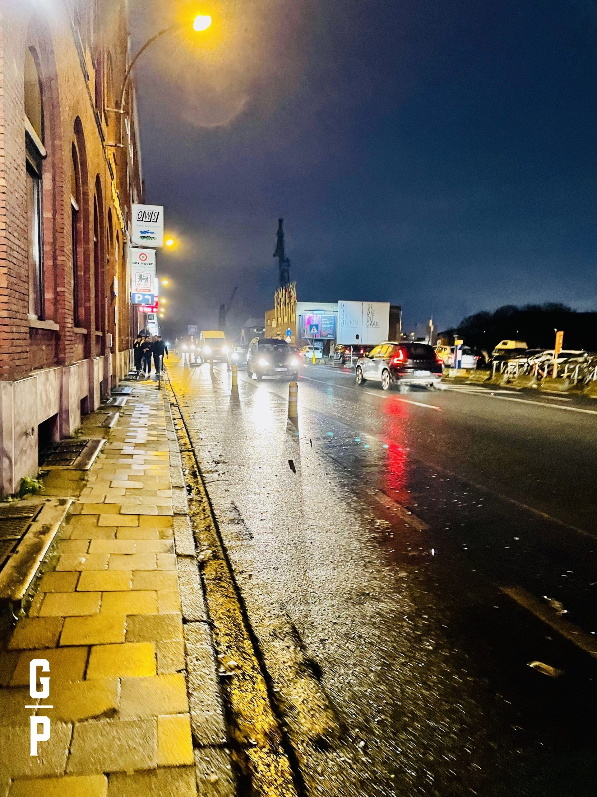 Gloomy rush hour. 02/02/2022 - 18u18