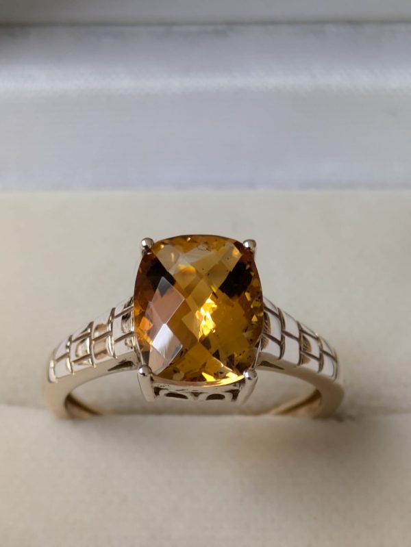 9ct Gold Citrine Dress Ring