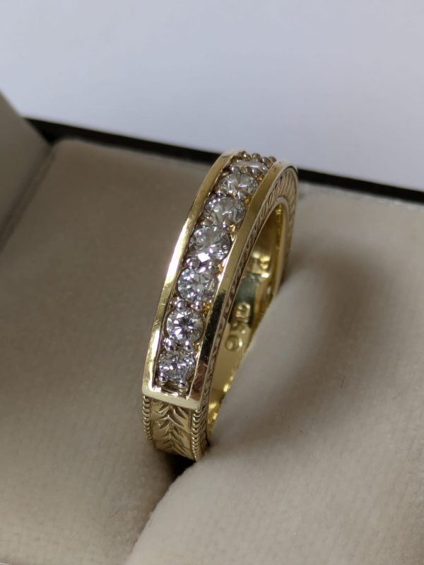 18ct Gold Diamond Half Eternity Ring - Image 2