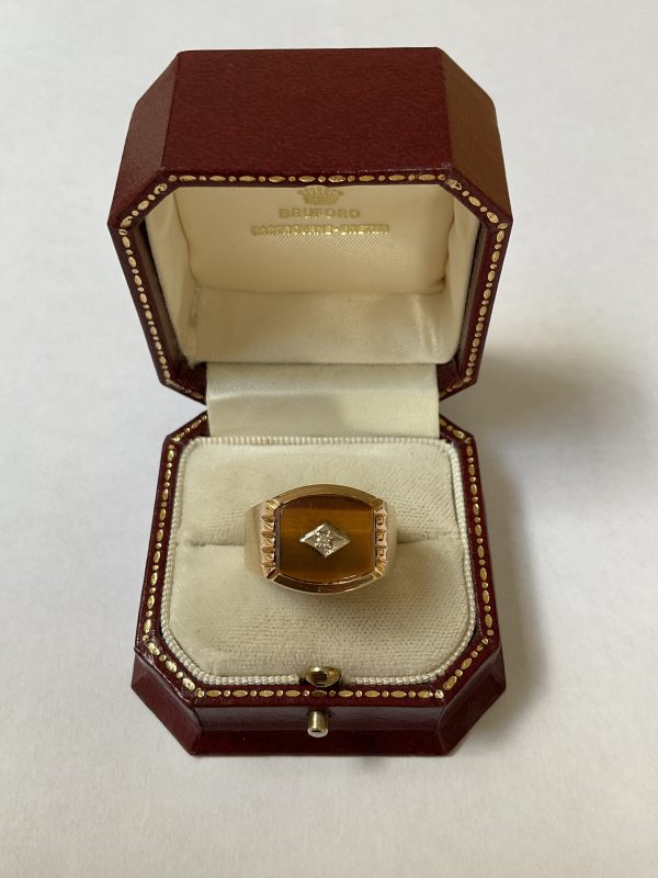 10ct Gold Diamond & Tigers Eye Gents Ring