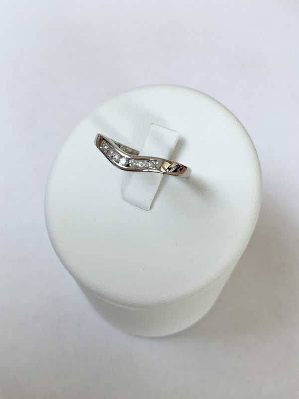 9ct White Gold Diamond Wishbone Ring - Image 2