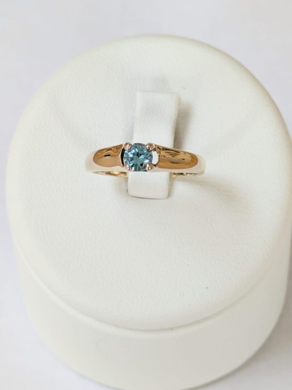 9ct Gold Blue Topaz Ring - Image 2