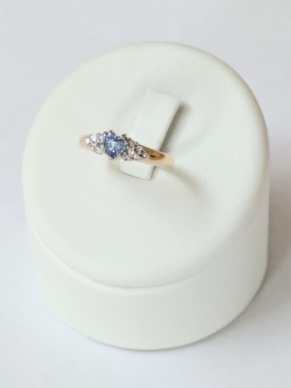 18ct Gold Diamond & Sapphire Ring