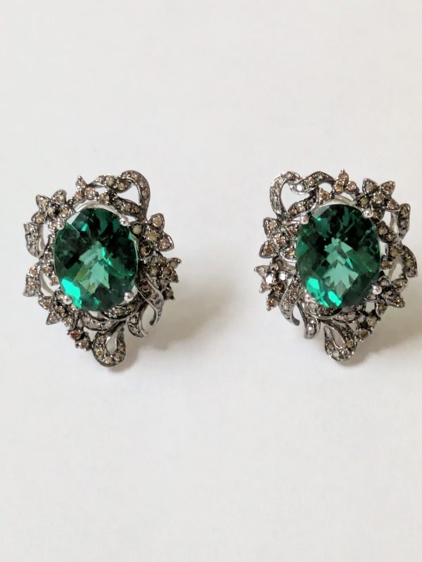 18ct White Gold Congac Diamond & Green Quartz Earrings