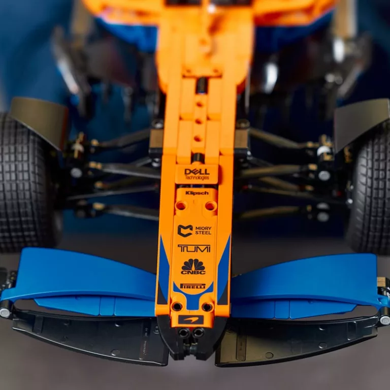 LEGO McLaren Formula 1 (42141)