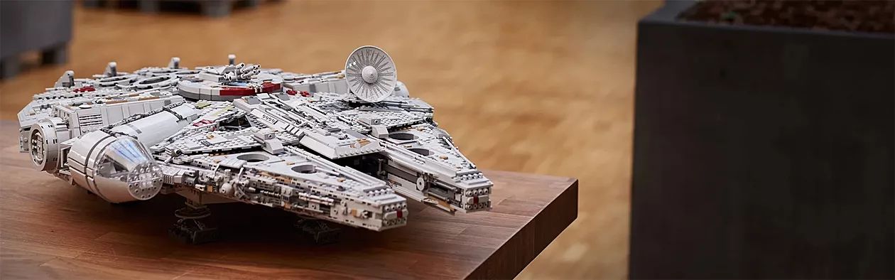 LEGO Millennium Falcon UCS (75192)