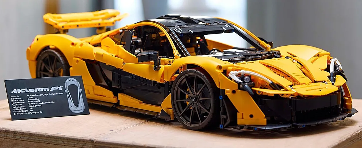 LEGO McLaren P1 (42172)