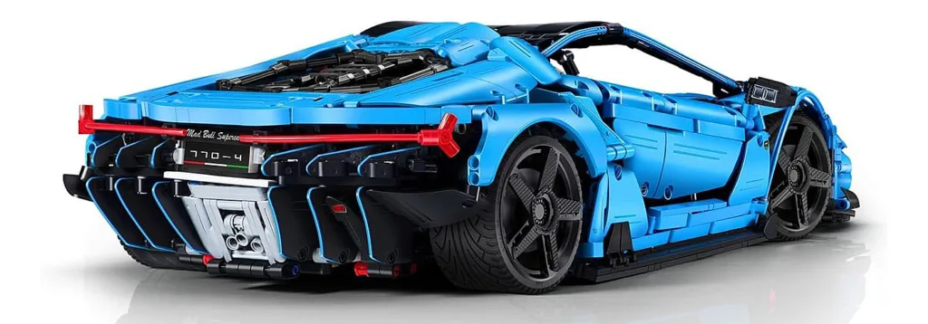 CaDA Supercar 770-4 (C61041W)