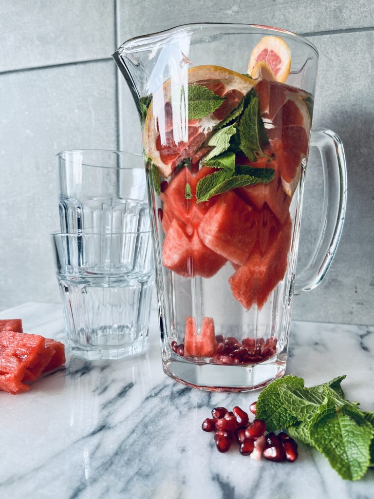 Healthy Girl Summer - Fruit Water