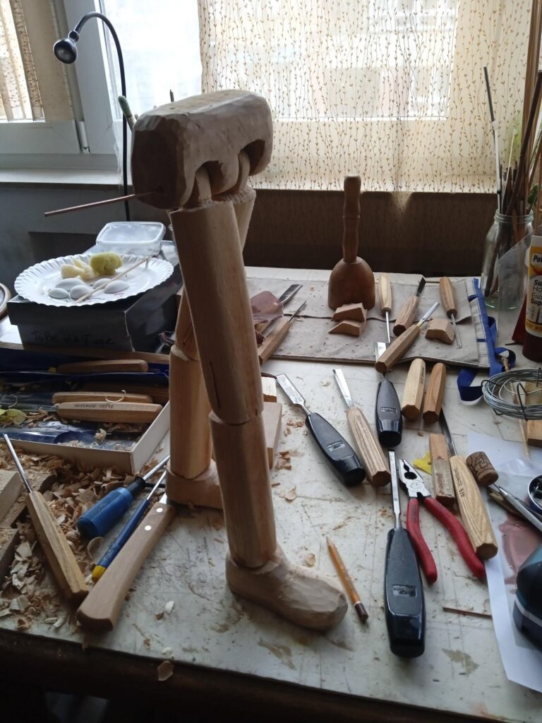 construction - marionnette - bois - Giulia Palermo